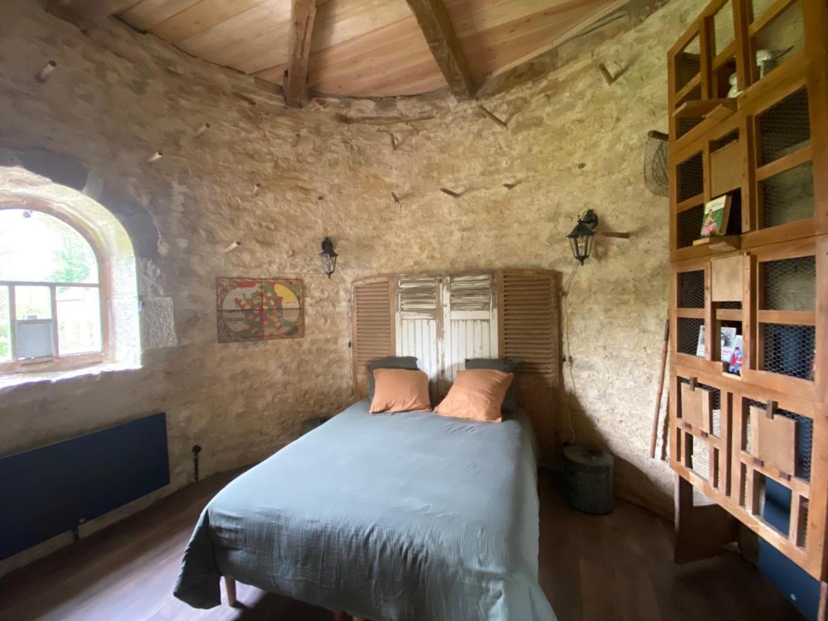 Le Colombier De Malpas Bed & Breakfast Quingey ภายนอก รูปภาพ