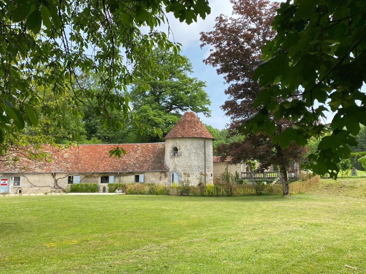 Le Colombier De Malpas Bed & Breakfast Quingey ภายนอก รูปภาพ